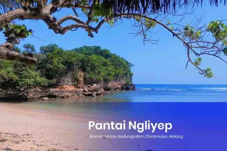 pantai balekambang